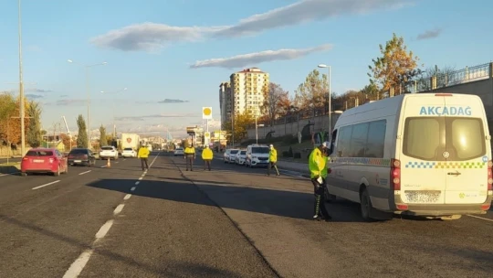 Malatya'da kış lastiği denetimi sıkı başladı