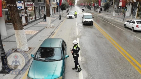 Malatya'da kısıtlamalarda denetimler sürüyor