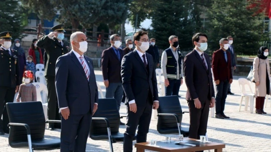 Malatya'da korona gölgesinde Cumhuriyeti kutlamaları