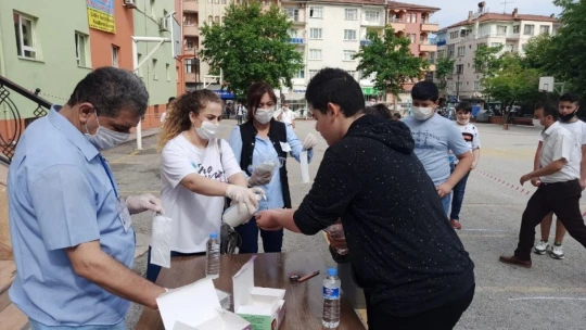 Korona virüs önlemleri altında LGS sınavı