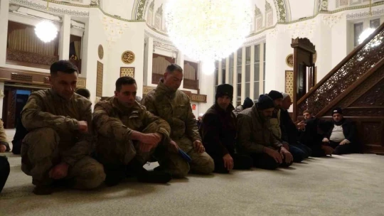 Malatya'da Miraç Kandili dualarla idrak edildi