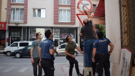 Pompalı tüfekle cevap verdi