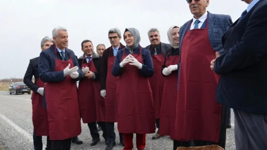 Malatya'da öğrenciler buğday ekimi yaptı