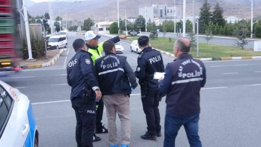 Malatya'da otomobilin çarptığı yaya hayatını kaybetti