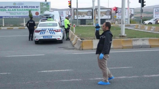 Malatya'da otomobilin çarptığı yaya hayatını kaybetti