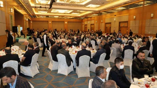 Malatya'da protokol ve girişimciler iftarda buluştu