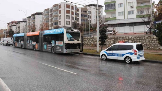 Malatya'da sağanak yağış etkili oluyor