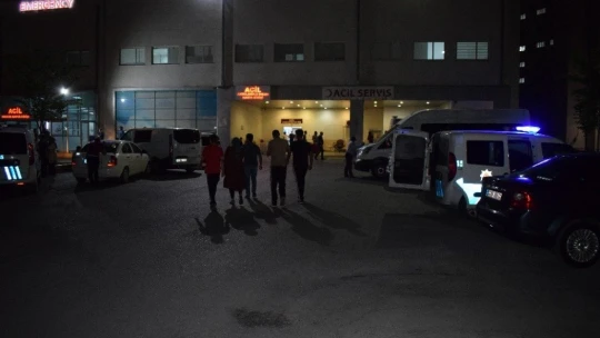 Seyir halindeki otomobile silahlı saldırı