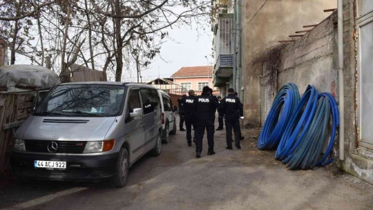 Malatya'da silah ve bıçaklı kavga: 1 yaralı