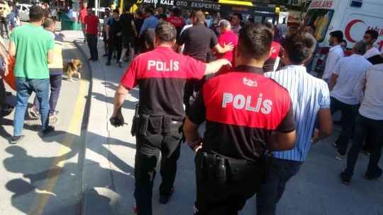 Şehrin ortasında silahlı çatışma