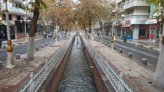 Malatya'da sokaklarda sessizlik hakim