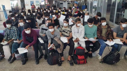 Malatya'da son 3 günde 908 düzensiz göçmen ülkelerine gönderildi