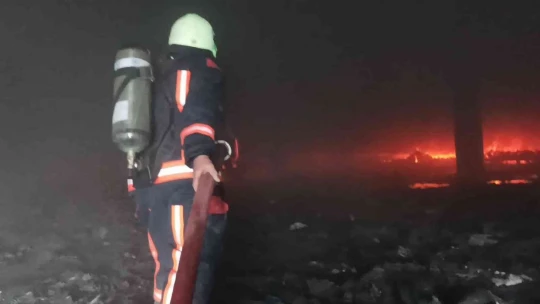 Malatya'da tadilat yapılan fabrikada yangın