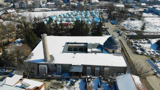 Malatya'da tarihi camiler depremde hasar gördü