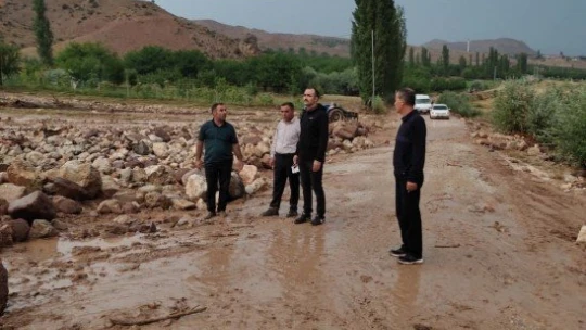 Malatya'da taşan dere sele neden oldu