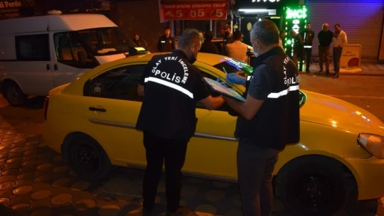 Malatya'da ticari araç içerisinde silahlı saldırıya uğrayan şahıs yaralandı