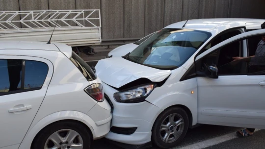Malatya'da trafiği felç eden zincirleme kaza
