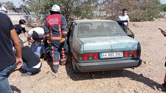 Malatya'da üç ayrı trafik kazasında 1'i ağır 7 kişi yaralandı