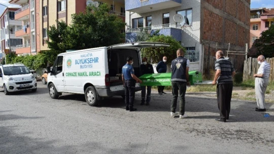 Malatya'da yalnız yaşayan yaşlı adam evinde ölü bulundu