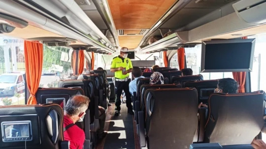 Malatya'da yolculara korona virüs uyarısı