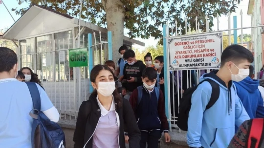 Malatya'da yüz yüze eğitim tedbirlerle başladı