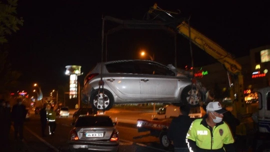 Malatya'da zincirleme kaza: 6 araç birbirine girdi