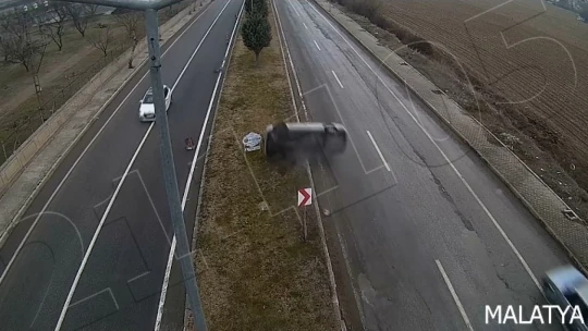 Malatya'daki kazalar kameralara yansıdı