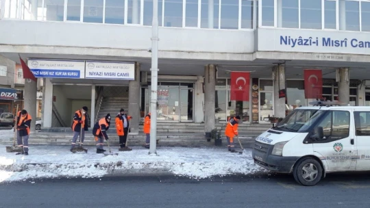 Malatya'daki yollar kardan temizlendi