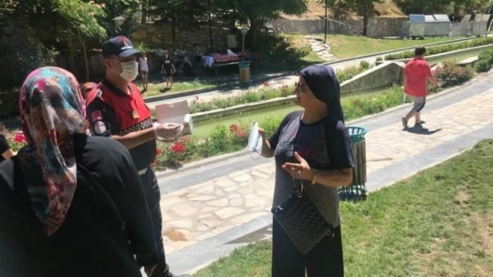 Malatya'da jandarmadan yoğun korona mesaisi