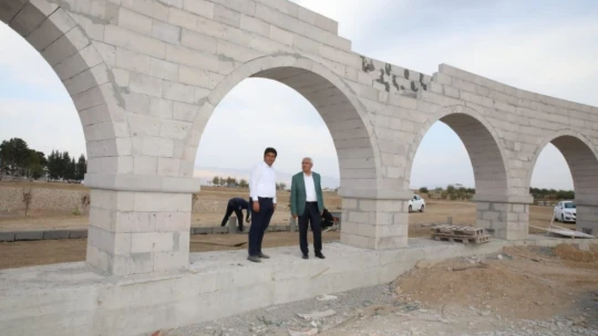 Malatya'nın ilk sahil parkı projesi tüm hızıyla sürüyor