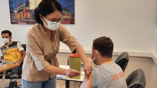 Malatya Park AVM çalışanları aşılandı