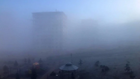 Malatya sabaha yoğun sis ile uyandı