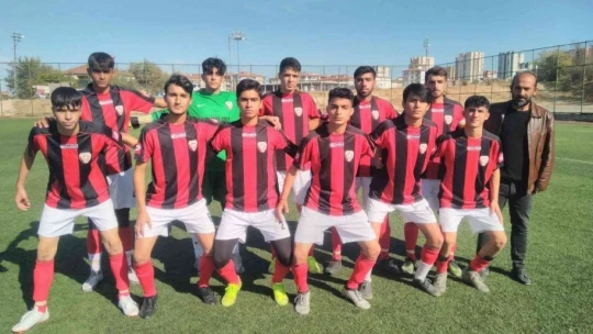 Malatya U18 Gençler Ligi çekişmeli geçiyor