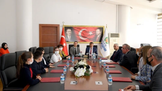 Malatya uluslararası karikatür çalıştayı için protokol imzalandı