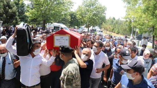 Malatyalı şehit gözyaşları arasında defnedildi