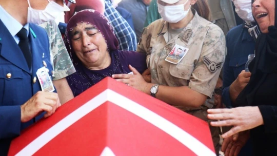 Malatyalı şehit gözyaşları arasında defnedildi