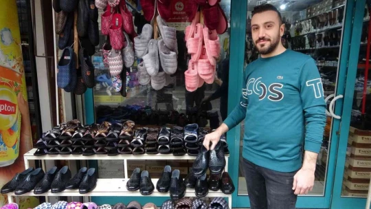 Malatyalılar 'kara lastikten' vazgeçemiyor