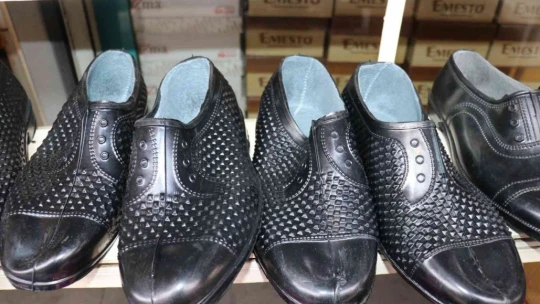 Malatyalılar 'kara lastikten' vazgeçemiyor