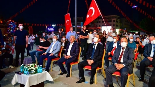 4 yıl önce olduğu gibi