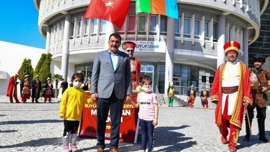 Mehteran takımından Azerbaycan'a destek konseri