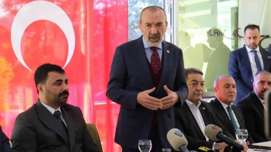 MHP'li Yıldırım'dan CHP'ye tezkere tepkisi
