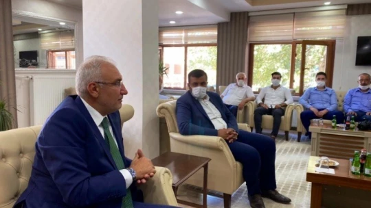 Milletvekili Kahtalı, Doğanşehir'de temaslarda bulundu