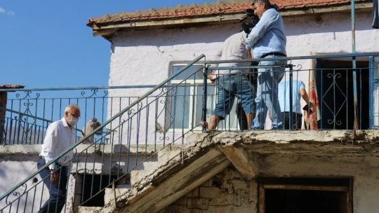 Milletvekilleri deprem bölgesinde incelemelerde bulundu