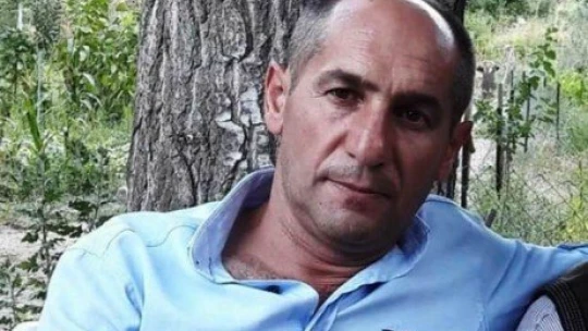 Motosiklet otomobil ile çarpıştı: 1 ölü