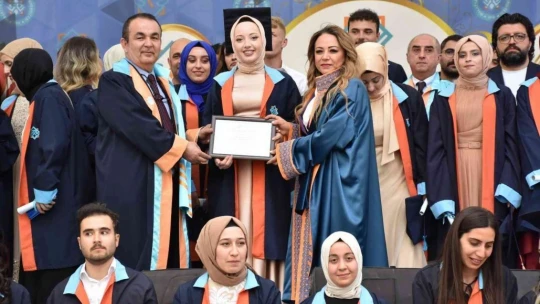 MTÜ'de mezuniyet töreni