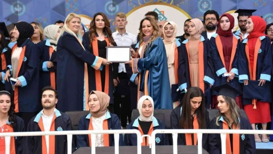 MTÜ'de mezuniyet töreni