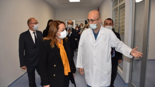 MTÜ Tıp Fakültesi Tüp Bebek Merkezi hizmete girdi