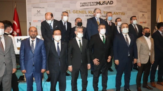 MÜSİAD'da Poyraz güven tazeledi