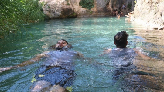 Malatya'da sıcaktan bunalanların adresi Karasu