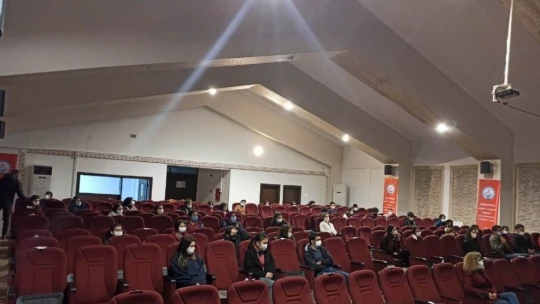 Öğrencilere afet eğitimi